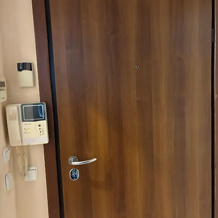 Apartment студио 3 *